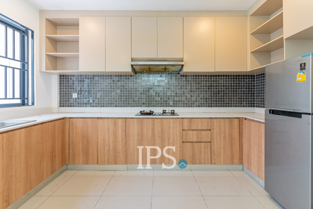 4 Bedroom Link Villa For Sale - Chip Mong Landmark 60m,  Hun Sen Blvd, Phnom Penh - Image 11