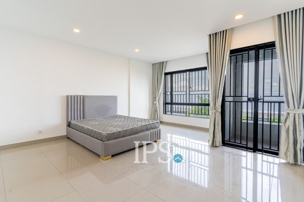 4 Bedroom Link Villa For Sale - Chip Mong Landmark 60m,  Hun Sen Blvd, Phnom Penh - Image 14