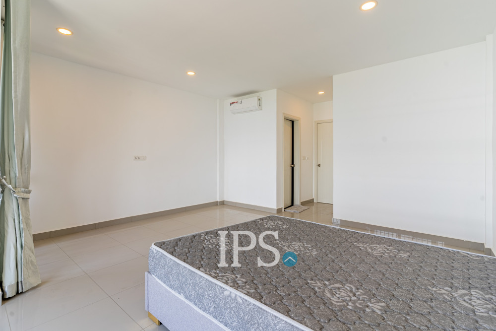 4 Bedroom Link Villa For Sale - Chip Mong Landmark 60m,  Hun Sen Blvd, Phnom Penh - Image 15