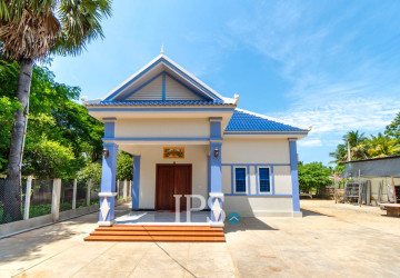 2 Bedroom House For Rent – Sala Kamreuk, Siem Reap