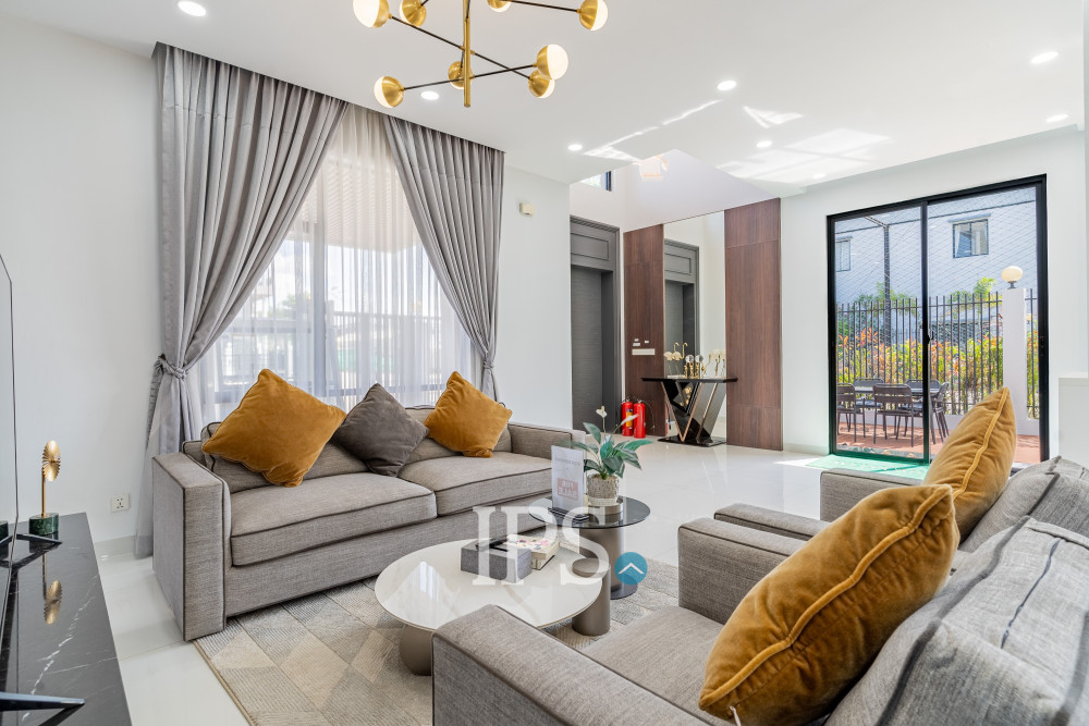 4 Bedroom Queen Bee Villa For Sale - Borey Palm Spring, Dangkao, Phnom Penh - Image 2