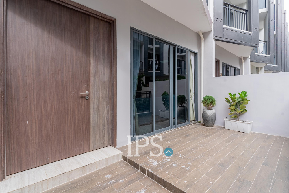 4 Bedroom Link Villa For Sale - The Palms, Veal Sbov, Phnom Penh - Image 31
