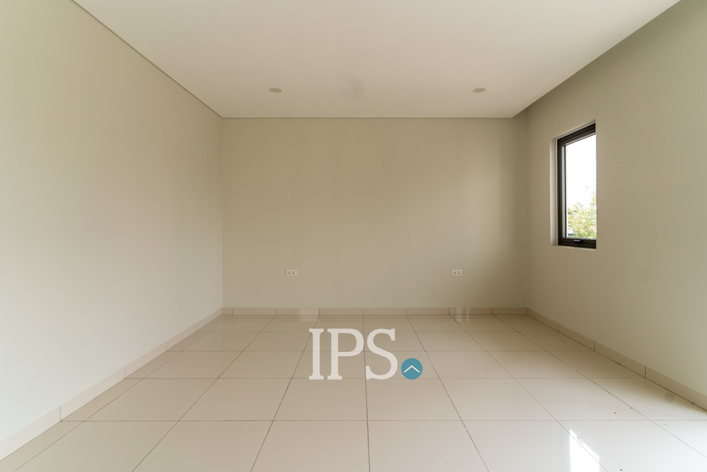 4 Bedroom Villa Klem For Sale - Borey Chankiri, Preaek Kampues, Phnom Penh - Image 16