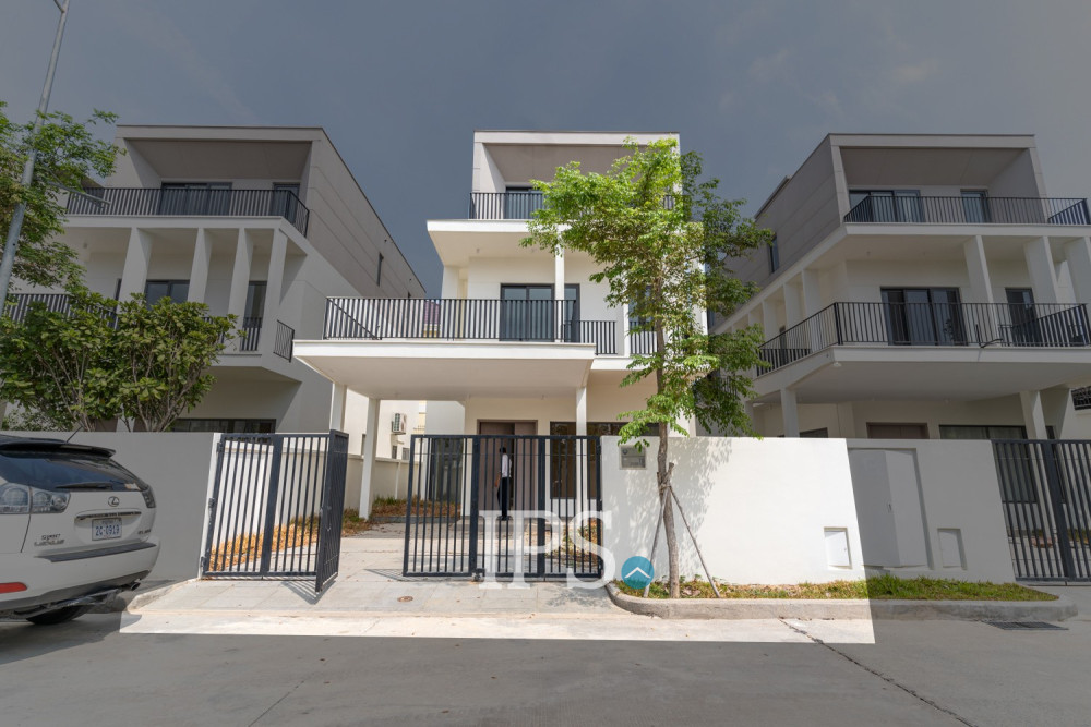 4 Bedroom Villa Klem For Sale - Borey Chankiri, Preaek Kampues, Phnom Penh