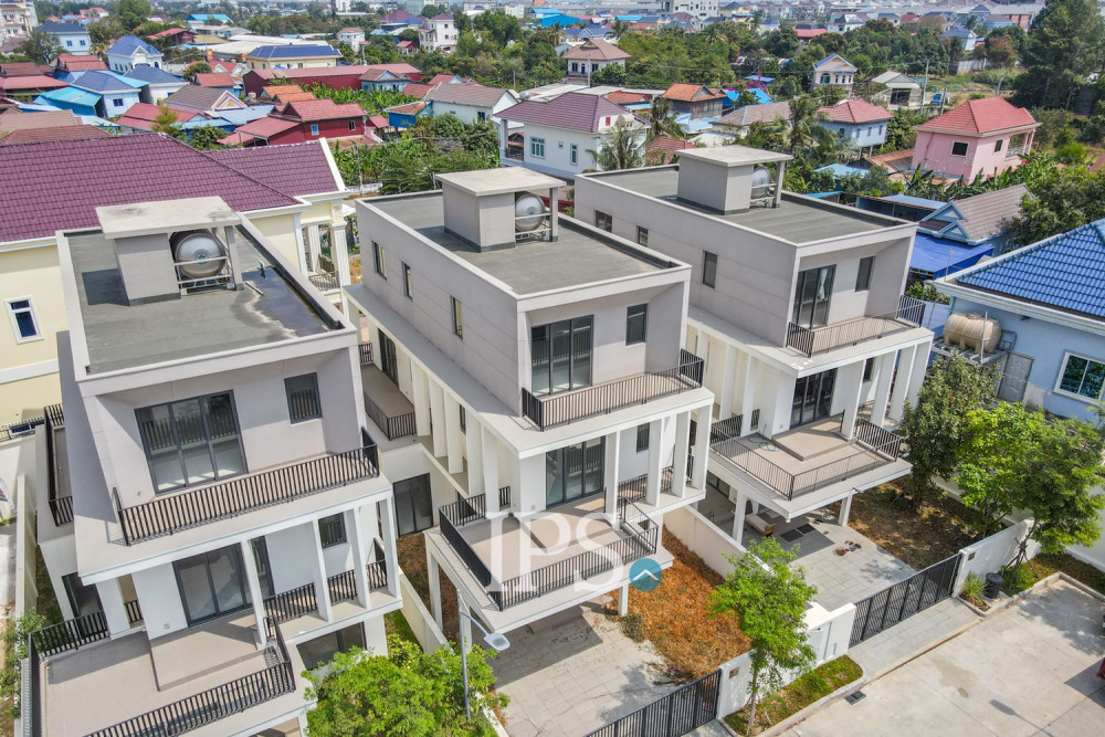 4 Bedroom Villa Klem For Sale - Borey Chankiri, Preaek Kampues, Phnom Penh - Image 31