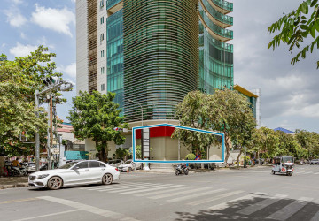 586.5 Sqm Corner Retail Space For Rent – Chey Chumneah, Phnom Penh