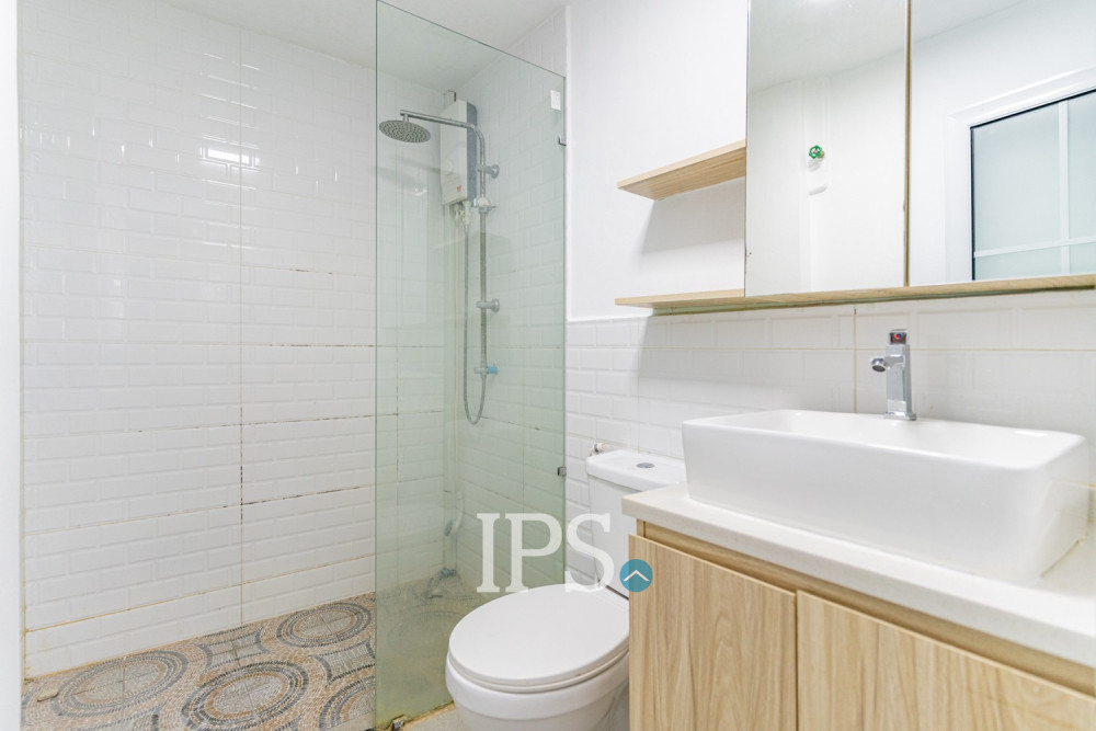 Renovated 3 Bedroom Apartment For Rent - Beoung Raing, Phnom Penh - Image 27