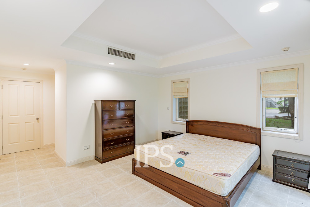 3 Bedroom Serviced Apartment For Rent - Teuk Thla, Phnom Penh - Image 14