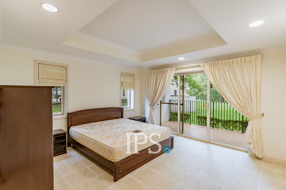 3 Bedroom Serviced Apartment For Rent - Teuk Thla, Phnom Penh - Image 13