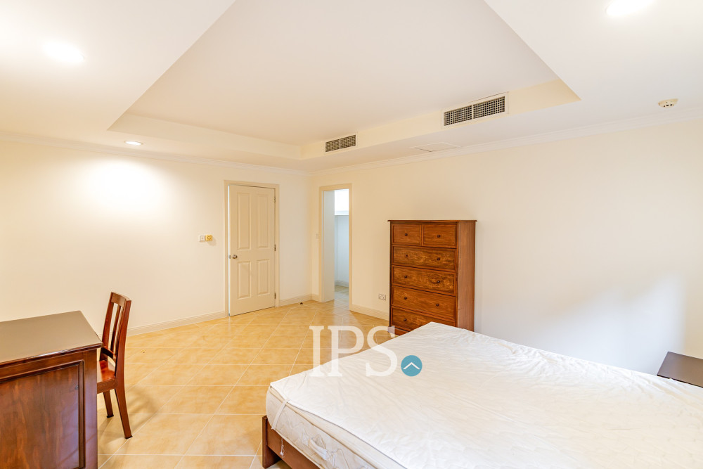 3 Bedroom Serviced Apartment For Rent - Teuk Thla, Phnom Penh - Image 19