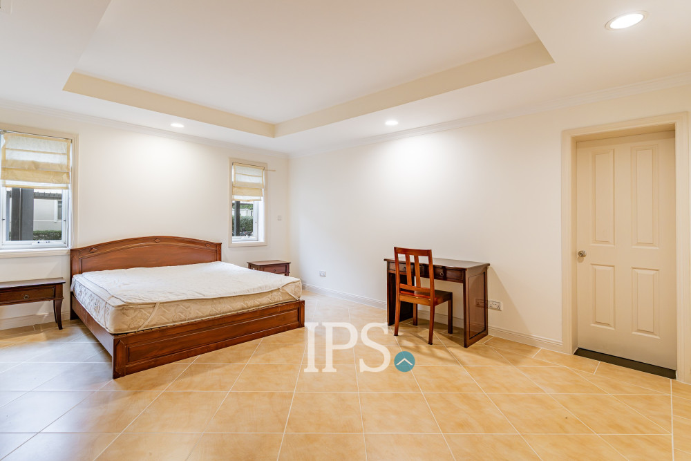 3 Bedroom Serviced Apartment For Rent - Teuk Thla, Phnom Penh - Image 18