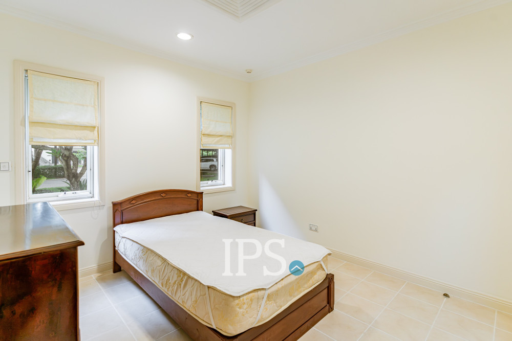 3 Bedroom Serviced Apartment For Rent - Teuk Thla, Phnom Penh - Image 21