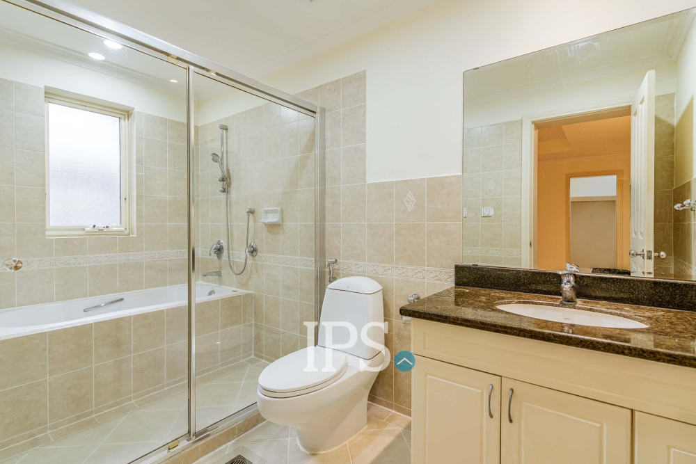 3 Bedroom Serviced Apartment For Rent - Teuk Thla, Phnom Penh - Image 23