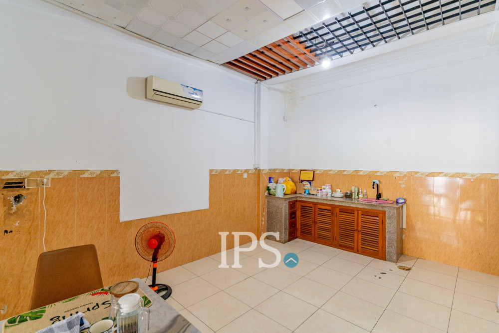 3 Bedroom Shophouse For Sale - St. 271, Tuol Kork, Phnom Penh - Image 12 3 Bedroom Shophouse For Sale - St. 271, Tuol Kork, Phnom Penh - Image 12
