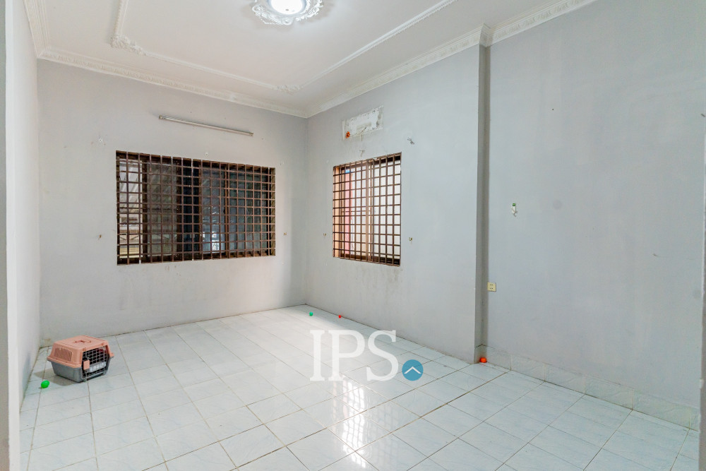 3 Bedroom Shophouse For Sale - St. 271, Tuol Kork, Phnom Penh - Image 15 3 Bedroom Shophouse For Sale - St. 271, Tuol Kork, Phnom Penh - Image 15
