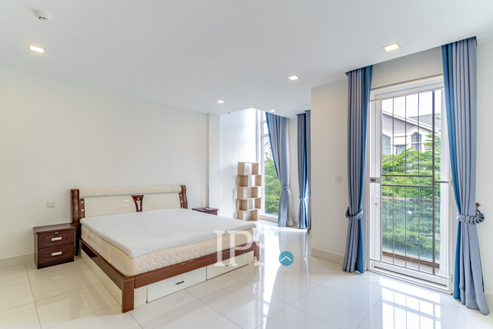 4 Bedroom Villa For Rent - Borey Chip Mong Sen Sok, Phnom Penh Thmey, Phnom Penh - Image 13