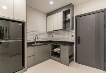 1 Bedroom Serviced Apartment For Rent - Toul Tum Poung 1, Phnom Penh - Image 3