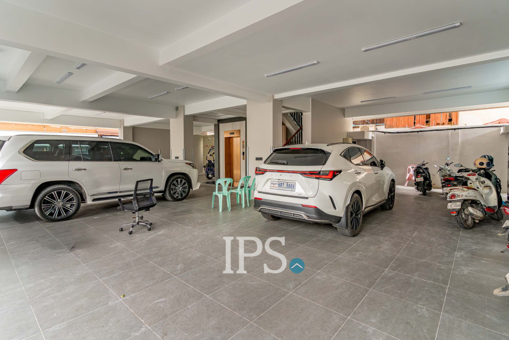1 Bedroom Serviced Apartment For Rent - Toul Tum Poung 1, Phnom Penh - Image 18