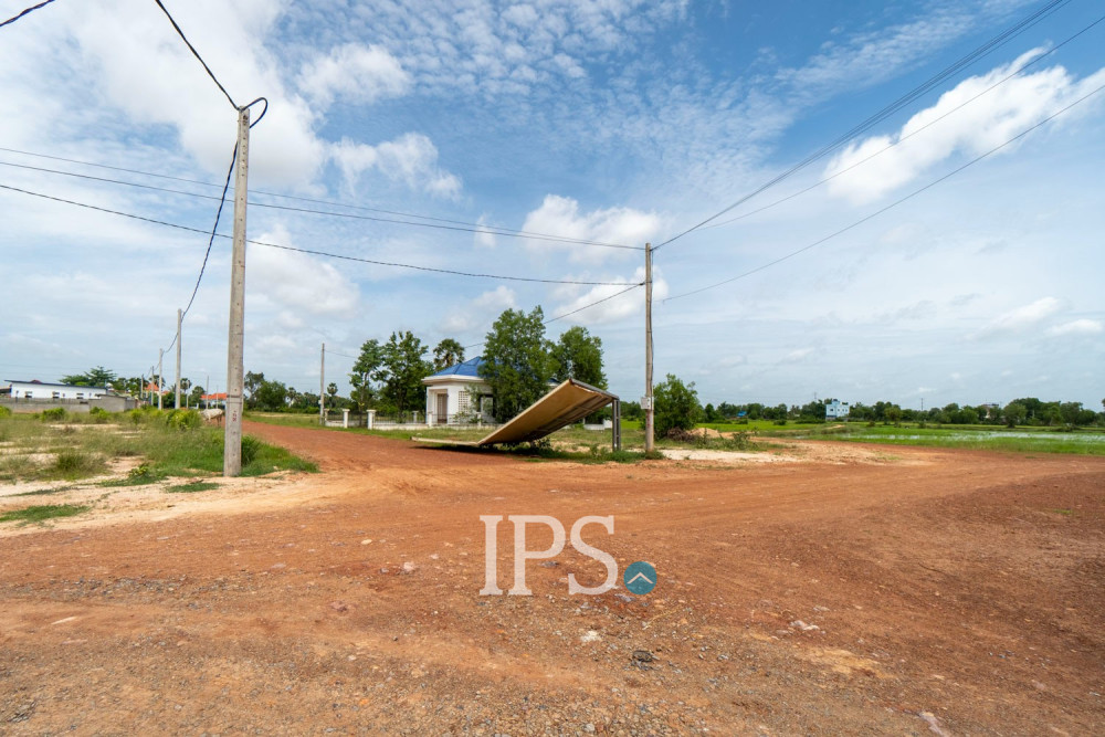6,400 Sqm Land For Sale - Kandaek, Prasat Bakong, Siem Reap - Image 11