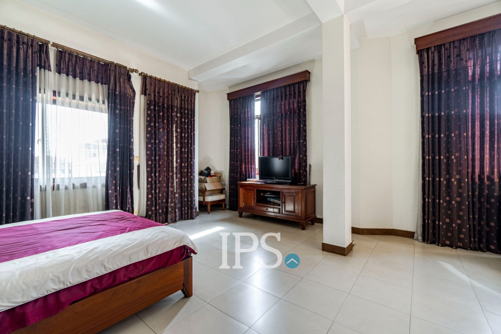 2 Bedroom  Apartment For Rent - Svay Dangkum, Siem Reap - Image 4