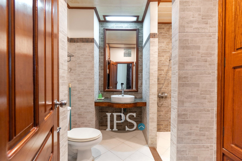 2 Bedroom  Apartment For Rent - Svay Dangkum, Siem Reap - Image 10