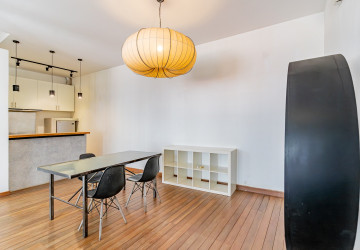 1 Bedroom Renovated Apartment For Sale - Phsar Kandal 2, Phnom Penh photo 6