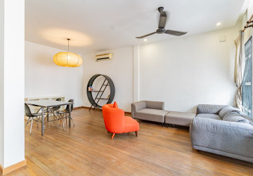 1 Bedroom Renovated Apartment For Sale - Phsar Kandal 2, Phnom Penh - Image 3
