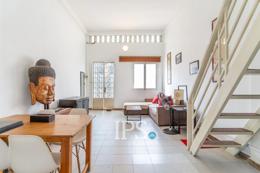 Renovated Duplex 2 Bedroom Apartment For Sale - Chakto Mukh, Phnom Penh - Image 2 Renovated Duplex 2 Bedroom Apartment For Sale - Chakto Mukh, Phnom Penh - Image 2