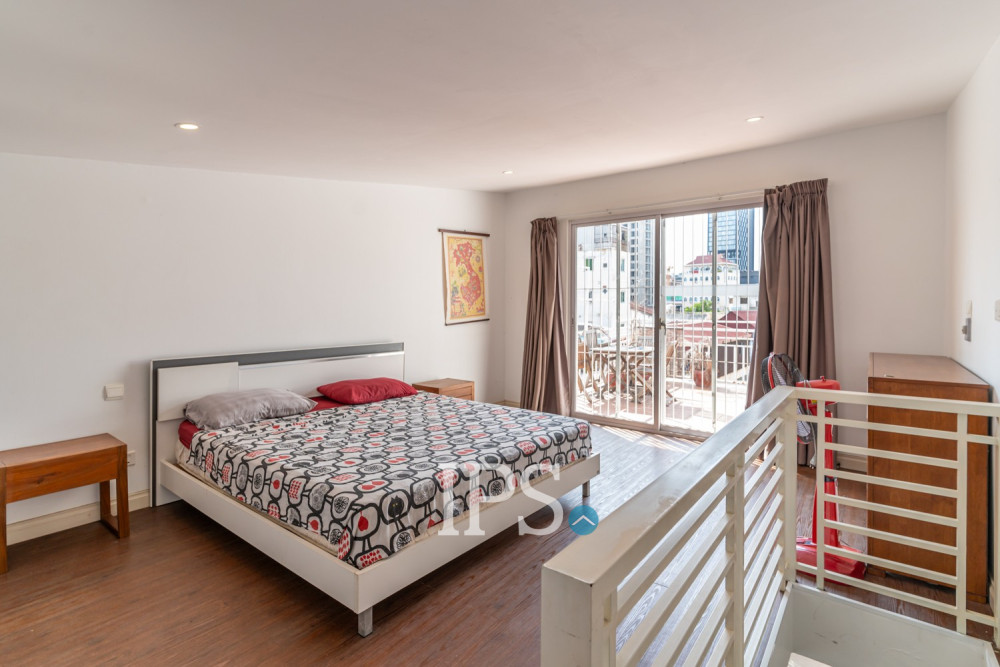 Renovated Duplex 2 Bedroom Apartment For Sale - Chakto Mukh, Phnom Penh - Image 11 Renovated Duplex 2 Bedroom Apartment For Sale - Chakto Mukh, Phnom Penh - Image 11