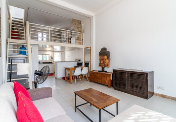 Renovated Duplex 2 Bedroom Apartment For Sale - Chakto Mukh, Phnom Penh - Image 4