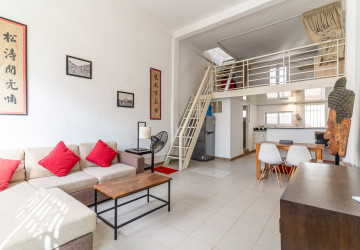 Renovated Duplex 2 Bedroom Apartment For Sale - Chakto Mukh, Phnom Penh - Image 3