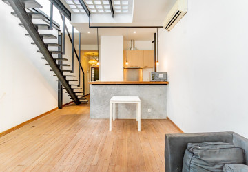 Renovated 2 Bedroom Apartment For Sale - Phsar Kandal 2, Phnom Penh photo 5