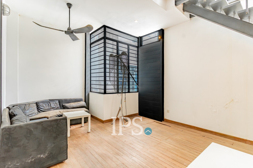 Renovated 2 Bedroom Apartment For Sale - Phsar Kandal 2, Phnom Penh - Image 3 Renovated 2 Bedroom Apartment For Sale - Phsar Kandal 2, Phnom Penh - Image 3