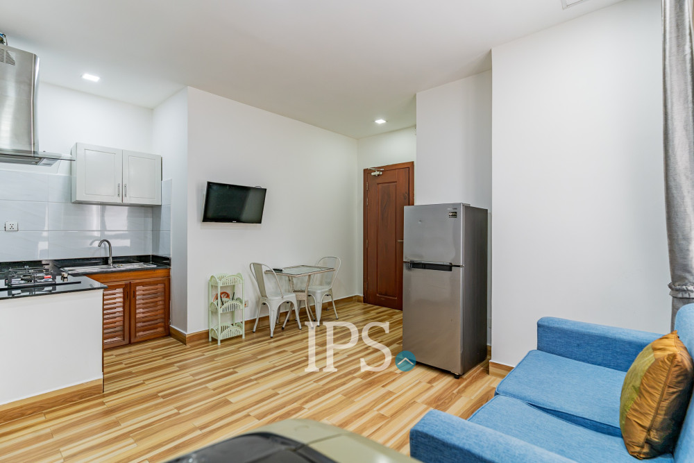 1 Bedroom Serviced Apartment For Rent - Tonle Bassac, Phnom Penh - Image 3