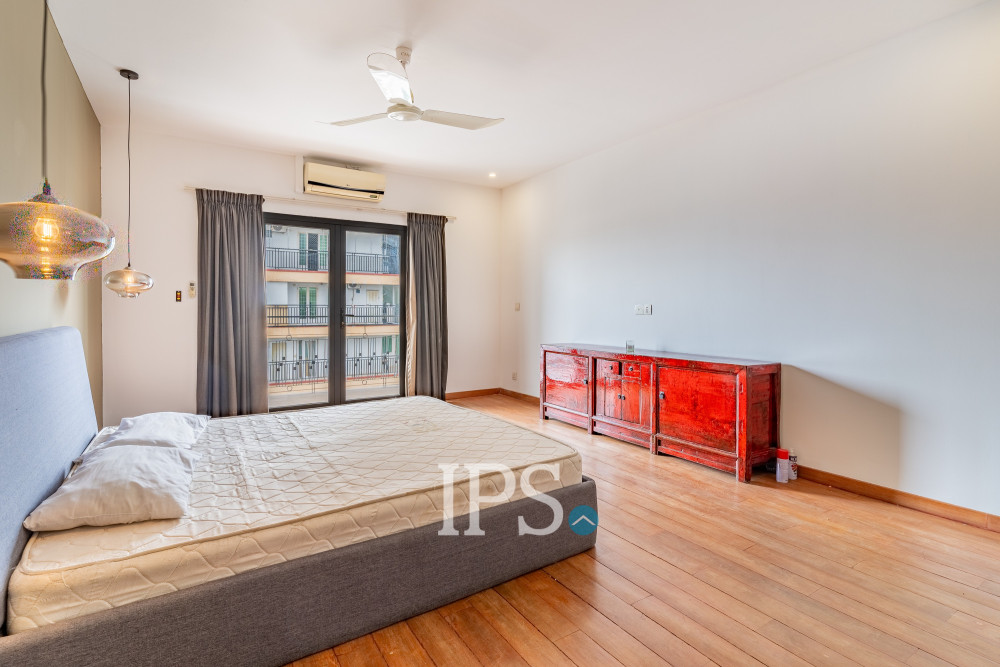 3 Bedroom Renovated Apartment For Sale - Phsar Kandal 2, Phnom Penh - Image 16 3 Bedroom Renovated Apartment For Sale - Phsar Kandal 2, Phnom Penh - Image 16