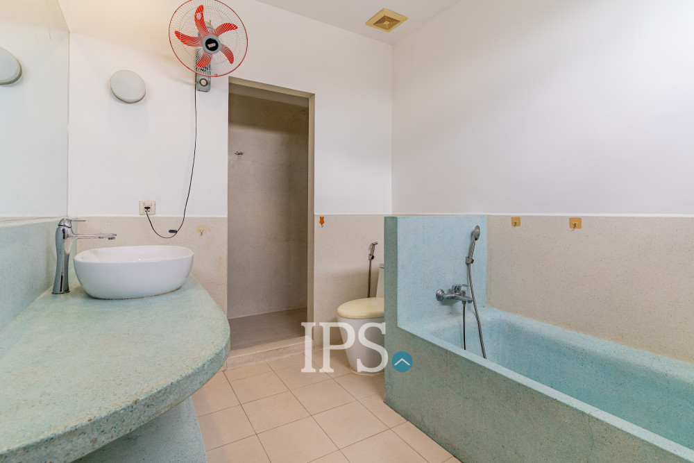 3 Bedroom Renovated Apartment For Sale - Phsar Kandal 2, Phnom Penh - Image 21 3 Bedroom Renovated Apartment For Sale - Phsar Kandal 2, Phnom Penh - Image 21