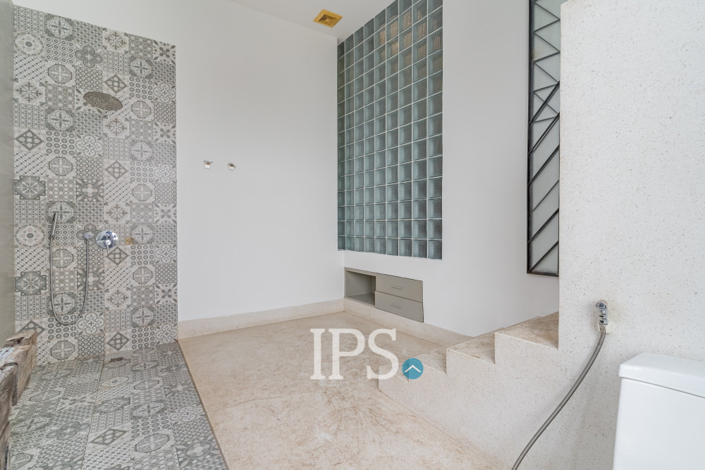 3 Bedroom Renovated Apartment For Sale - Phsar Kandal 2, Phnom Penh - Image 23 3 Bedroom Renovated Apartment For Sale - Phsar Kandal 2, Phnom Penh - Image 23