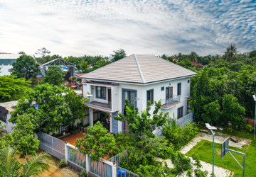 3 Bedroom House For Sale – Sala Kamreuk, Siem Reap