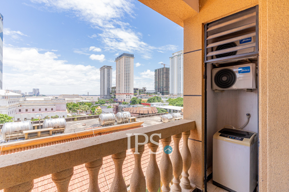 1 Bedroom Condo For Sale- The Diamond, Tonle Bassac, Phnom Penh - Image 11