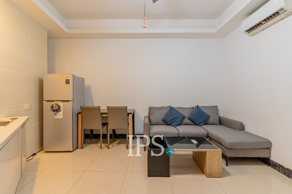 1 Bedroom Condo For Sale- The Diamond, Tonle Bassac, Phnom Penh - Image 2