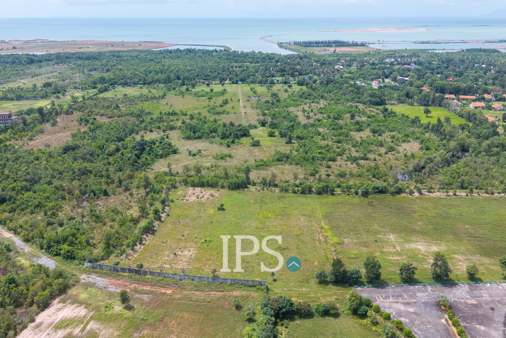 68,159  Sqm Land For Sale – Tuek Chhou, Kampot​ Province - Image 8