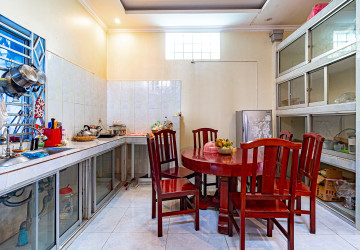 3 Bedroom House For Rent - Sangkat Siem Reap, Siem Reap photo 6