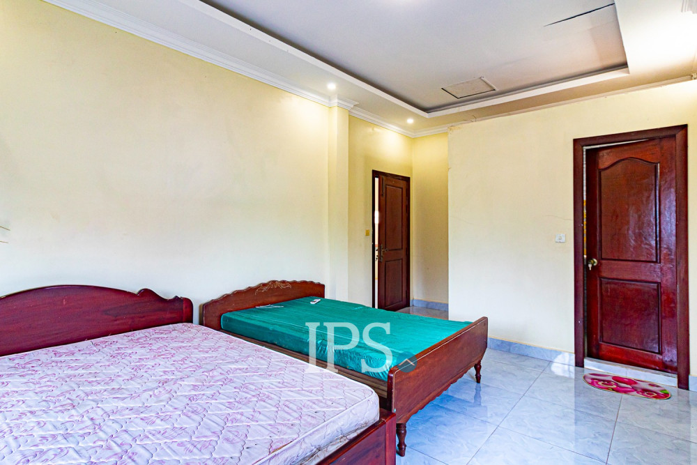3 Bedroom House For Rent - Sangkat Siem Reap, Siem Reap - Image 9