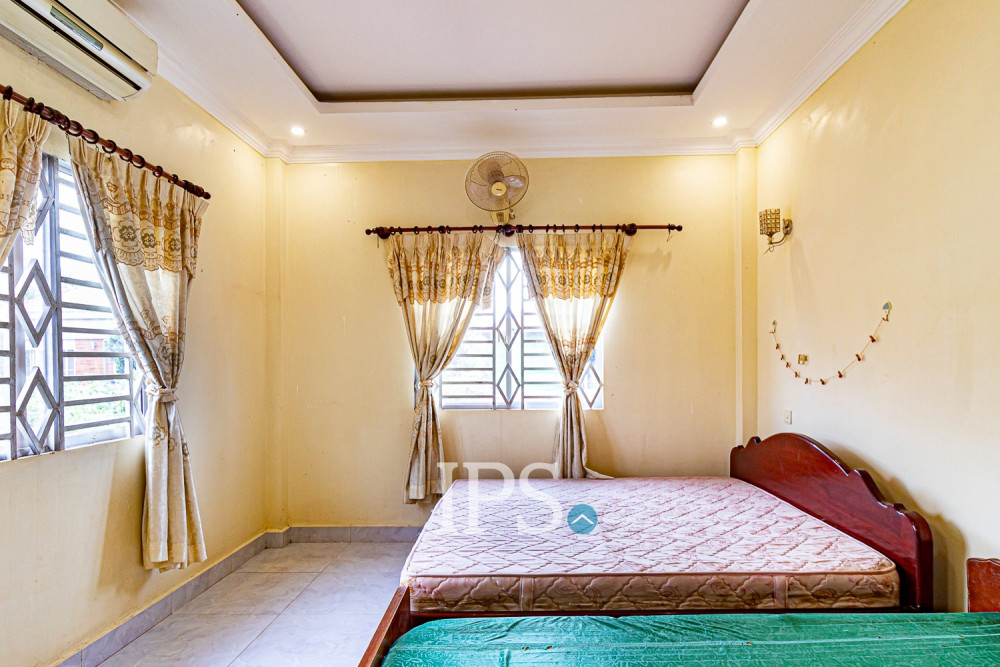 3 Bedroom House For Rent - Sangkat Siem Reap, Siem Reap - Image 8