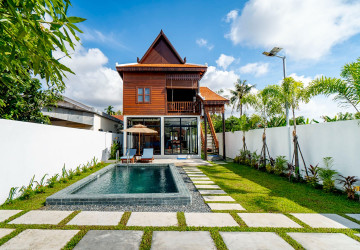 3 Bedroom Wooden Villa For Rent – Sangkat Siem Reap, Siem Reap