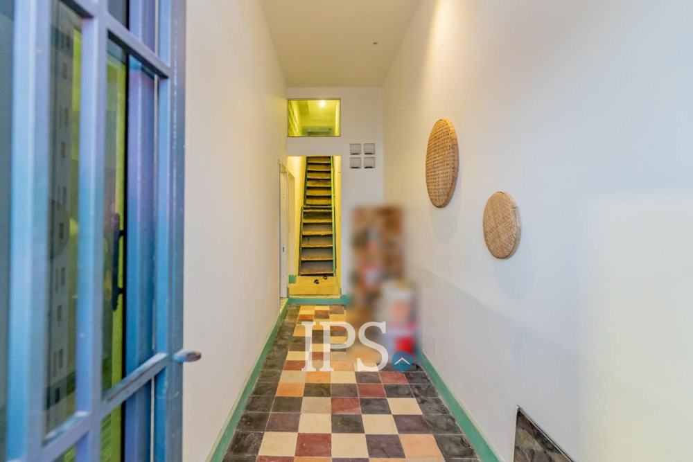 Renovated 2 Bedroom Apartment For Sale - Beoung Raing, Phnom Penh - Image 27 Renovated 2 Bedroom Apartment For Sale - Beoung Raing, Phnom Penh - Image 27