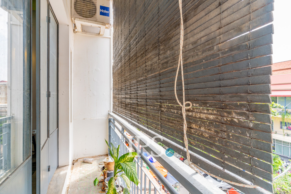 Renovated Duplex 2 Bedroom Apartment For Sale -  Beoung Raing, Phnom Penh - Image 20
