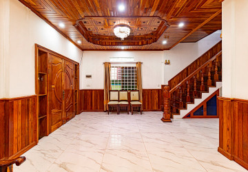 4 Bedroom House For Sale - Slor Kram, Siem Reap photo 6
