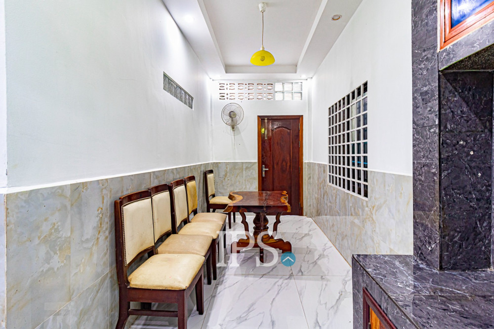 4 Bedroom House For Sale - Slor Kram, Siem Reap - Image 11