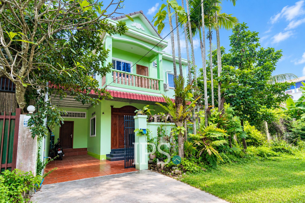 4 Bedroom House For Sale - Slor Kram, Siem Reap